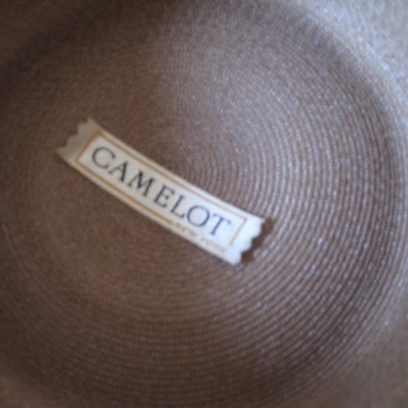 Vintage l 50s Camelot Timeless Tailored Tan Woven Straw Abstract Oragami Bow Hat main image 6